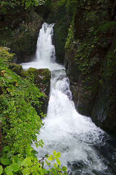 Cascadas de Hida-Osaka