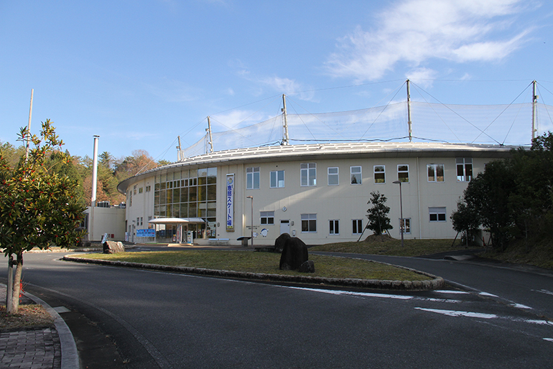 Gifu Crystal Park - Ena Skating Rink