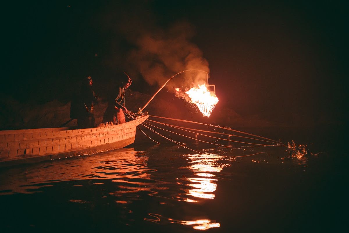 Pesca con il cormorano a Oze