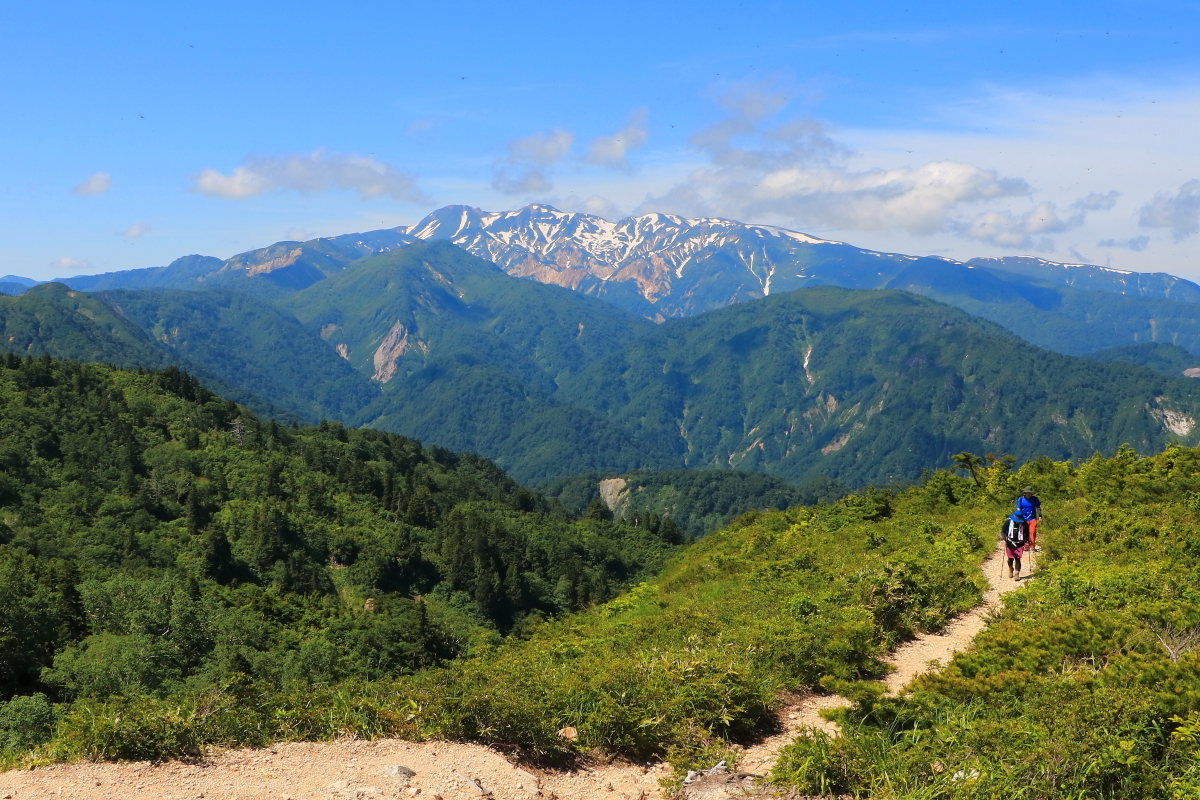 Hakusan Shirakawa-go White Road and Mt. Sanpoiwa